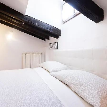 Appartement Beautiful Penthouse In Center With Balcony Bologne