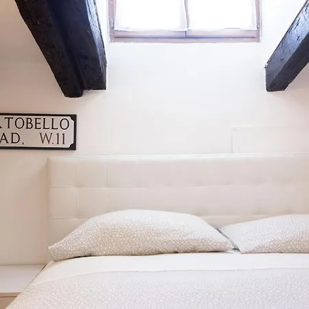 Beautiful Penthouse In Center With Balcony Bologna