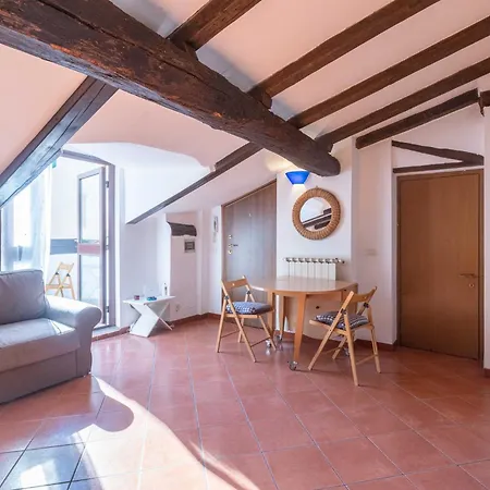Beautiful Penthouse In Center With Balcony Apartment Bologna